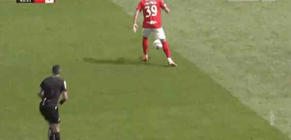 Highlight 44'
