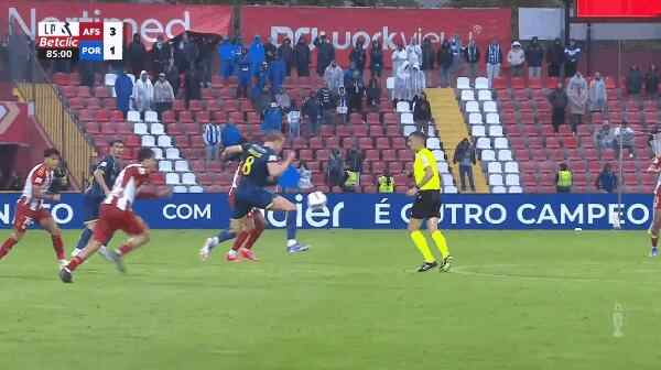 Highlight 85'