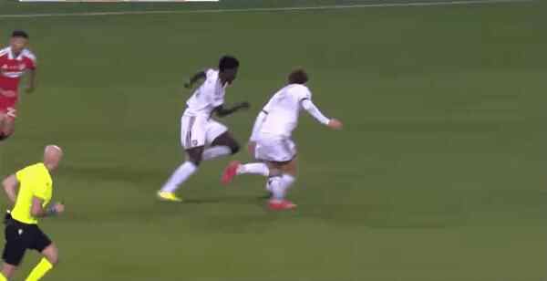 Highlight 40'
