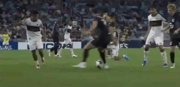 Highlight 44'