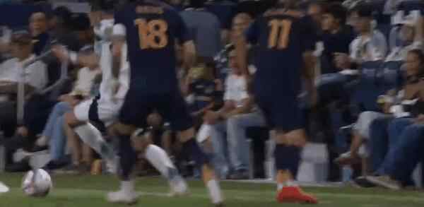 Highlight 44'